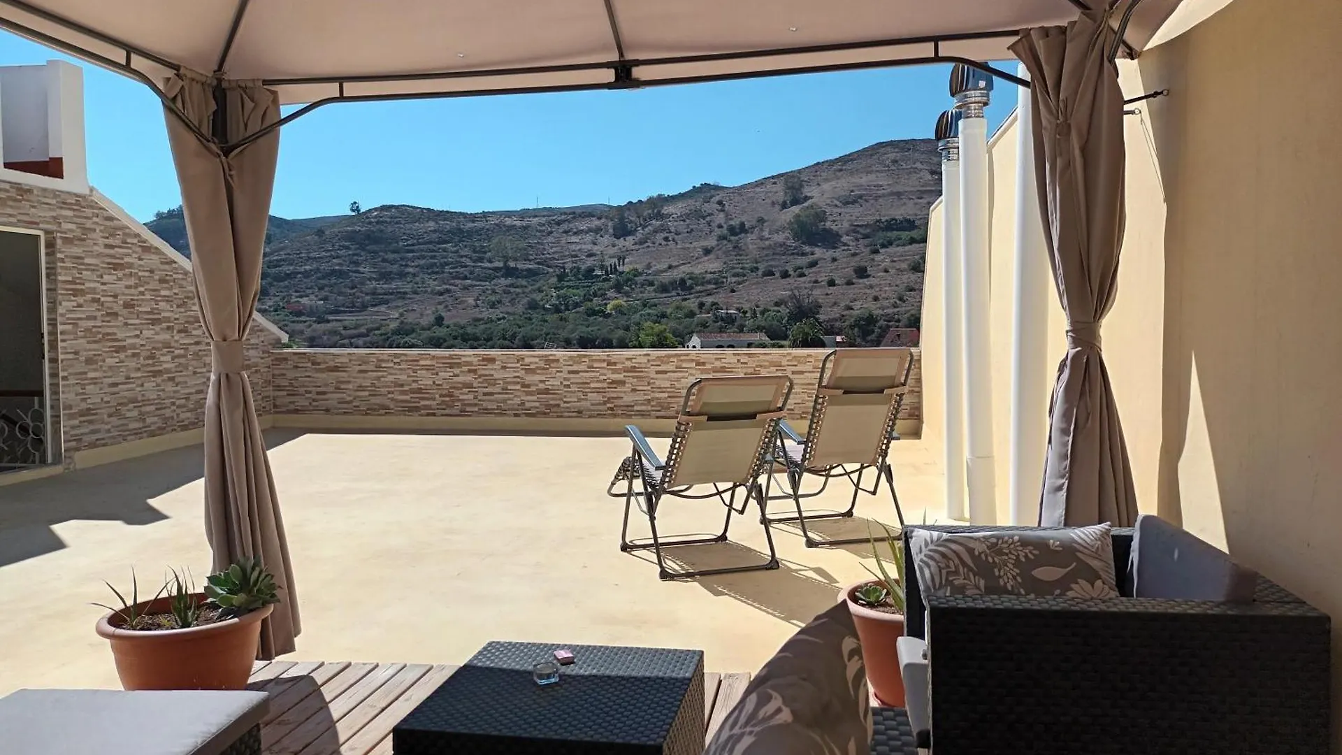 Vivelorural Buena Vista House, El Madronal Guest House Santa Brigida