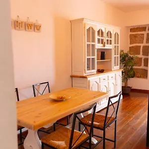 Lirios Apartamento